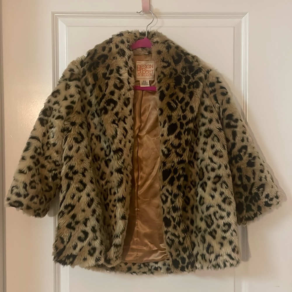 Cheetah print faux fur jacket